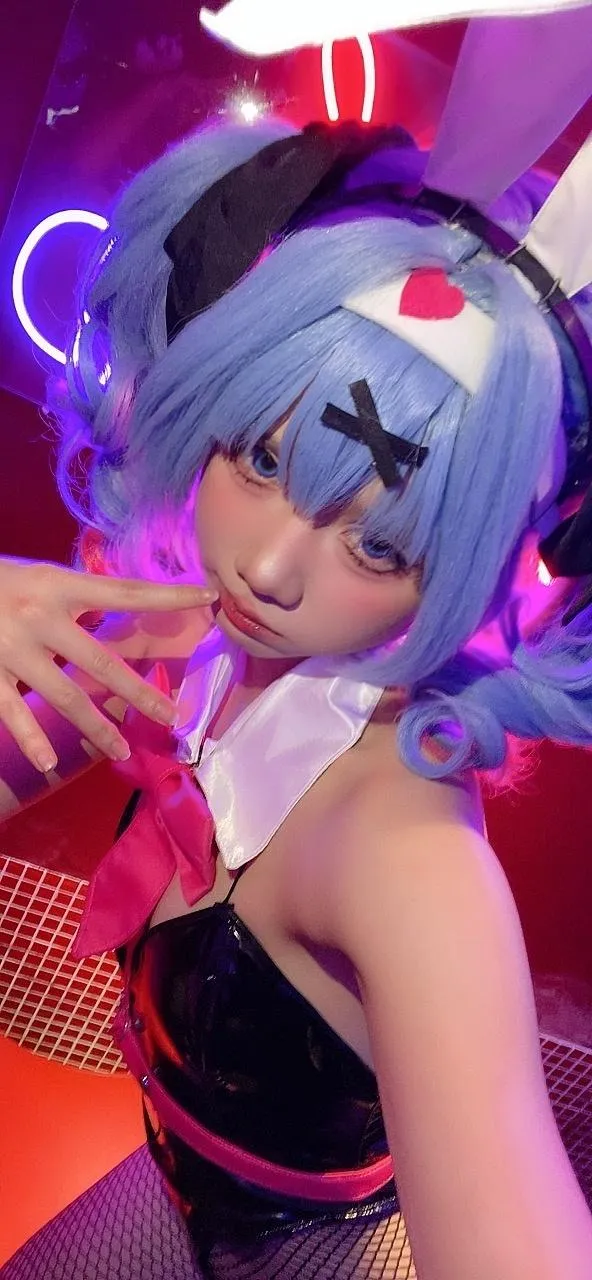 PoppaChan – NO.034 Miku Rabbit Hole-Selfies [127P]插图1